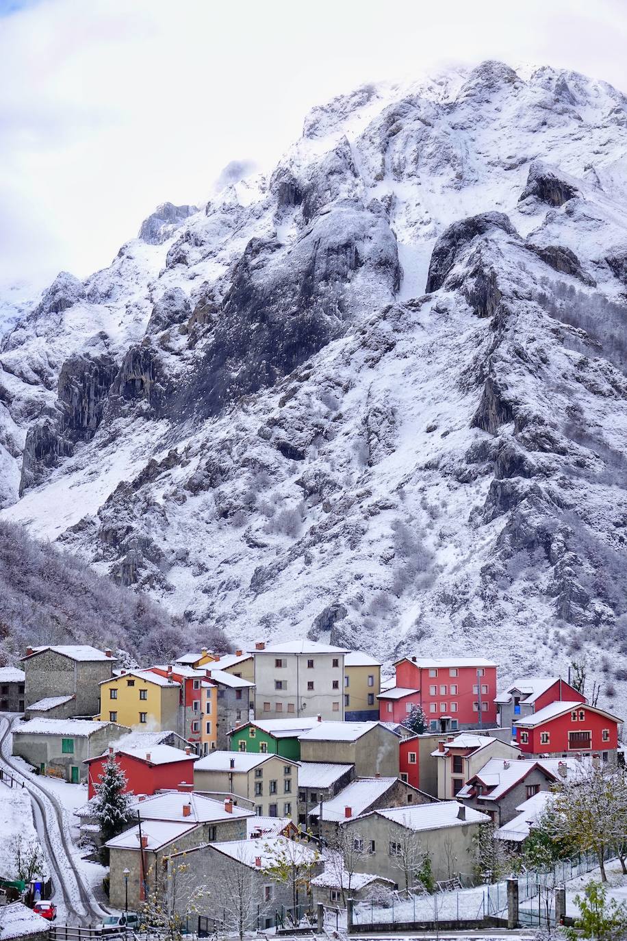 En el corazón de los Picos de Europa: Sotres, un pueblo de altura y de postal