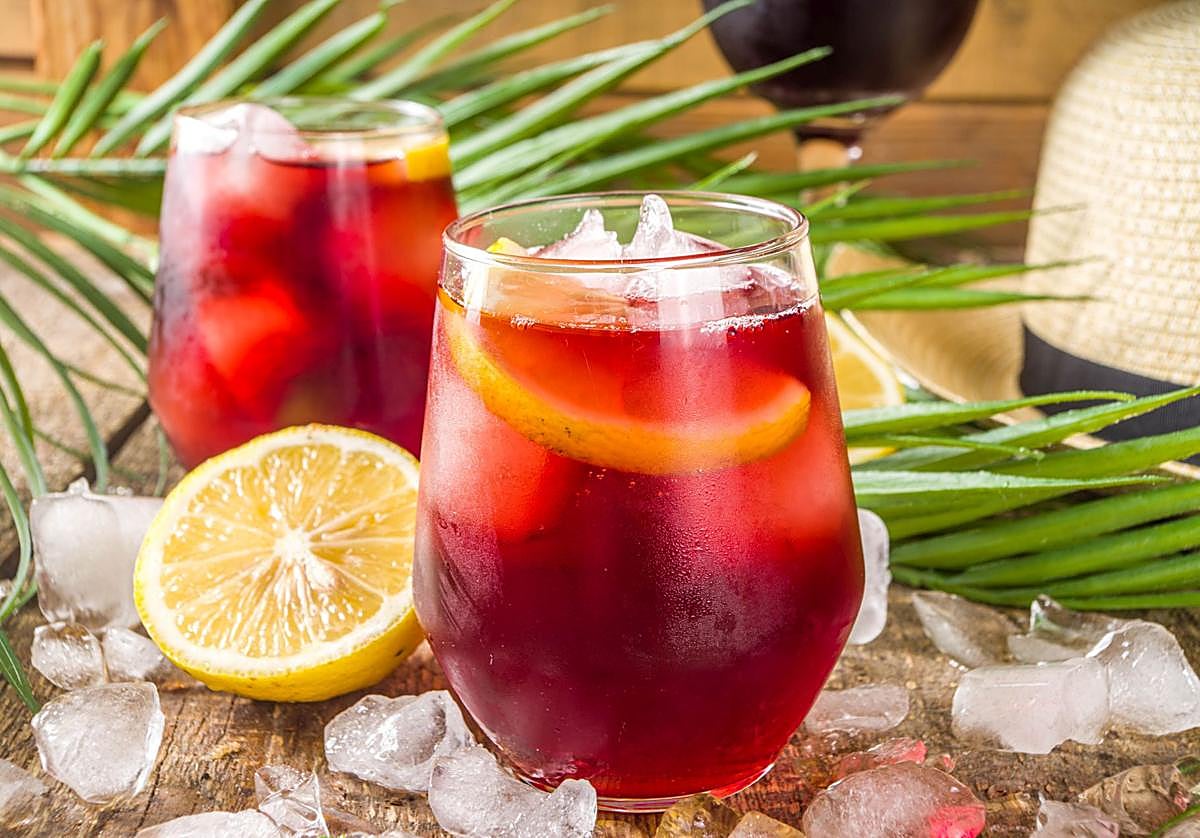 Retiran varios lotes de tinto de verano La Casera por contener fragmentos de vidrio