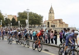 Así recibió Gijón la Vuelta Ciclista