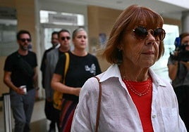 Gisèle Pélicot, la mujer francesa a la que su marido drogaba para que otros hombres la violasen.