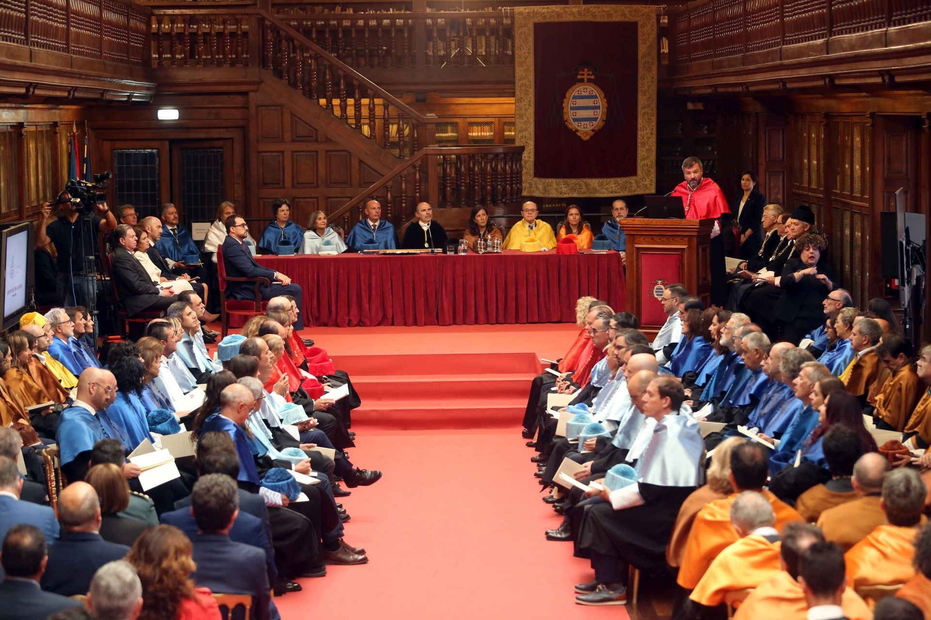 La Universidad de Oviedo inicia el curso