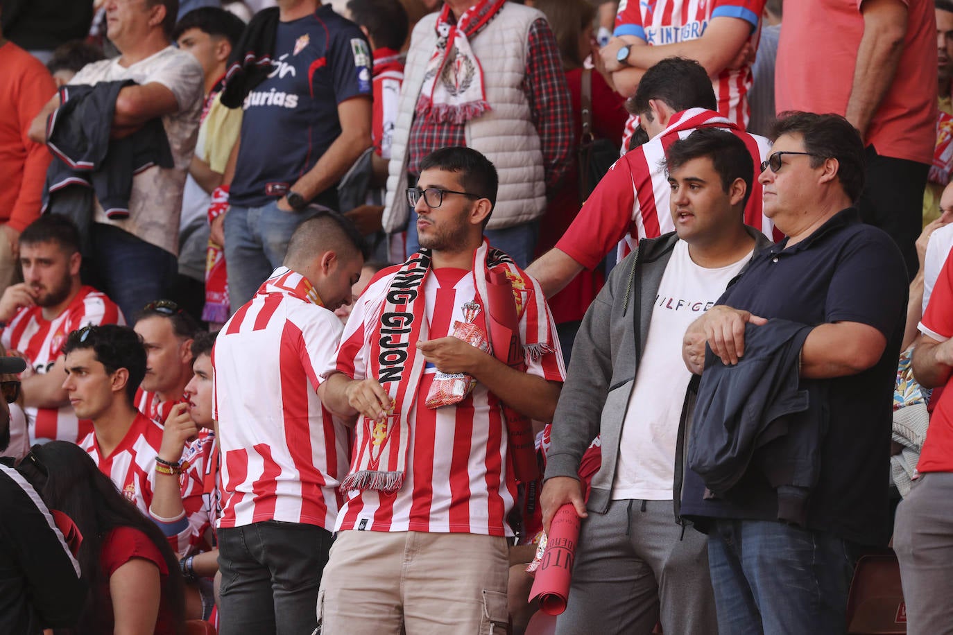 ¿Estuviste en el Sporting - Real Oviedo? ¡Búscate!