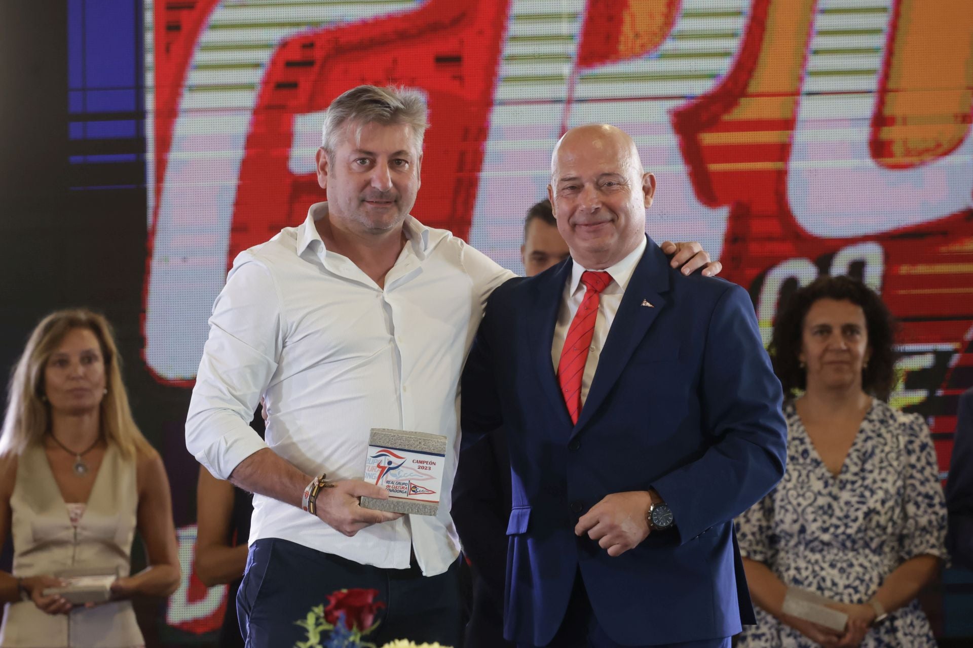 El Grupo Covadonga premia a sus socios