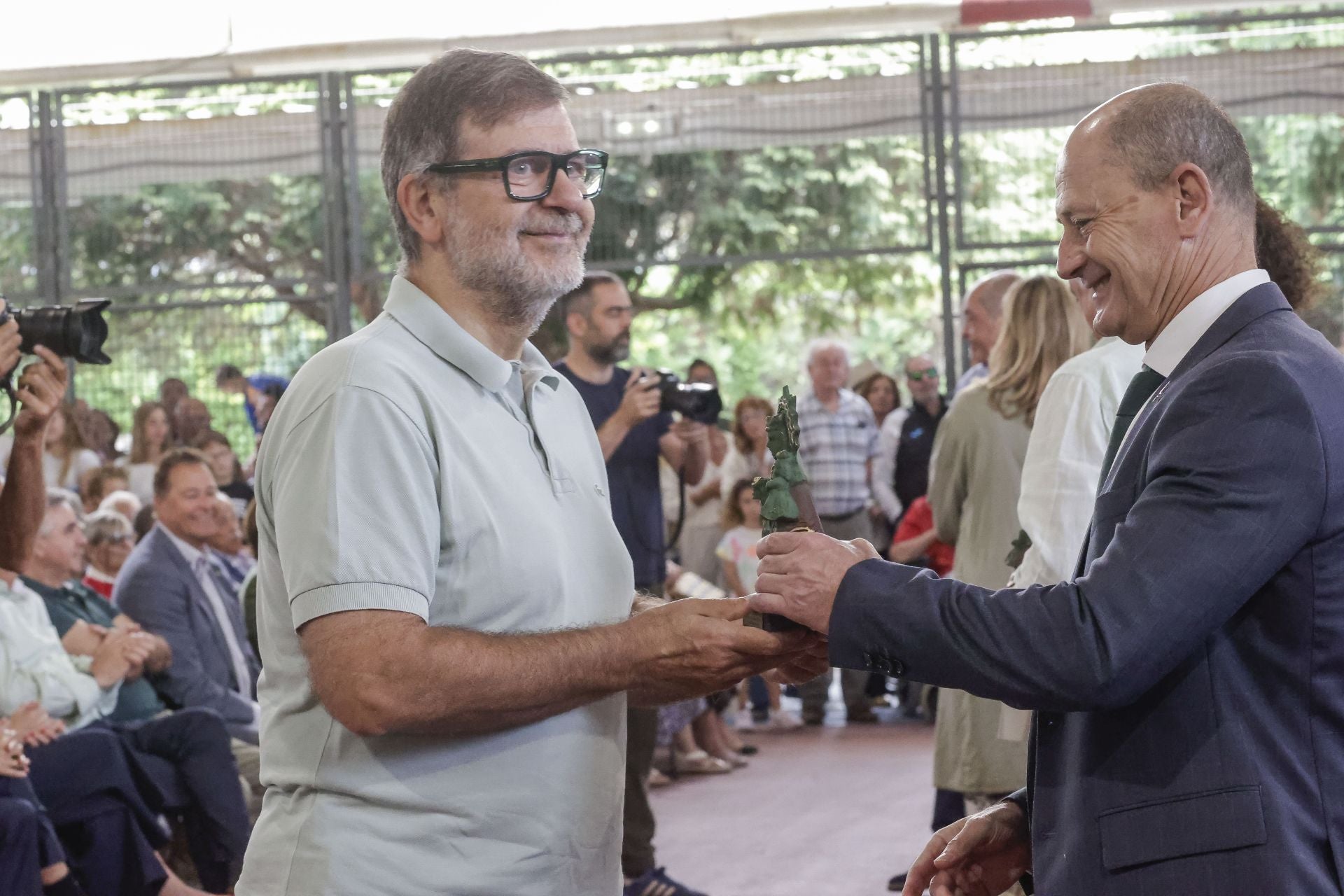 El Grupo Covadonga distingue a sus socios de mérito y de honor