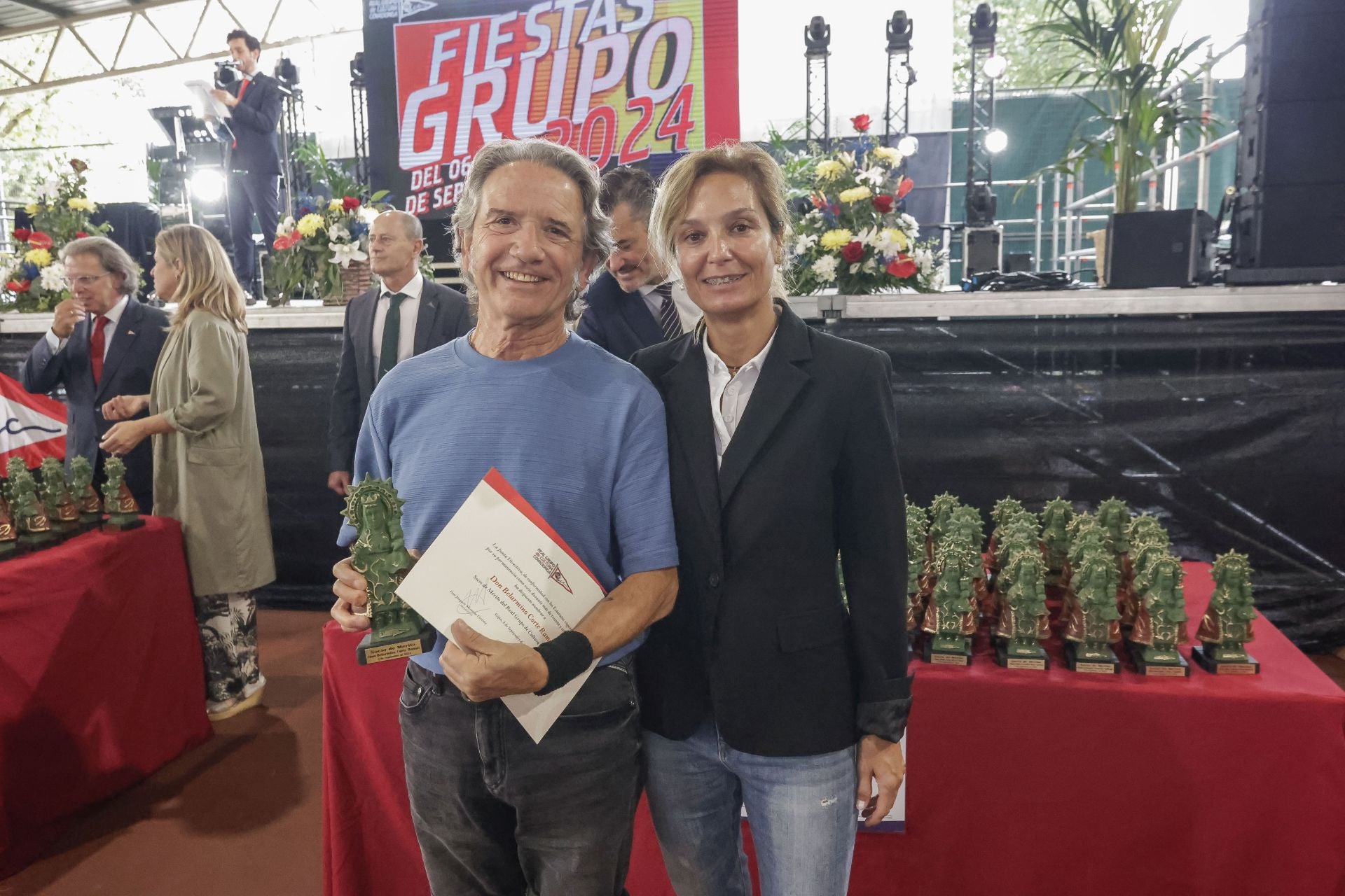 El Grupo Covadonga distingue a sus socios de mérito y de honor