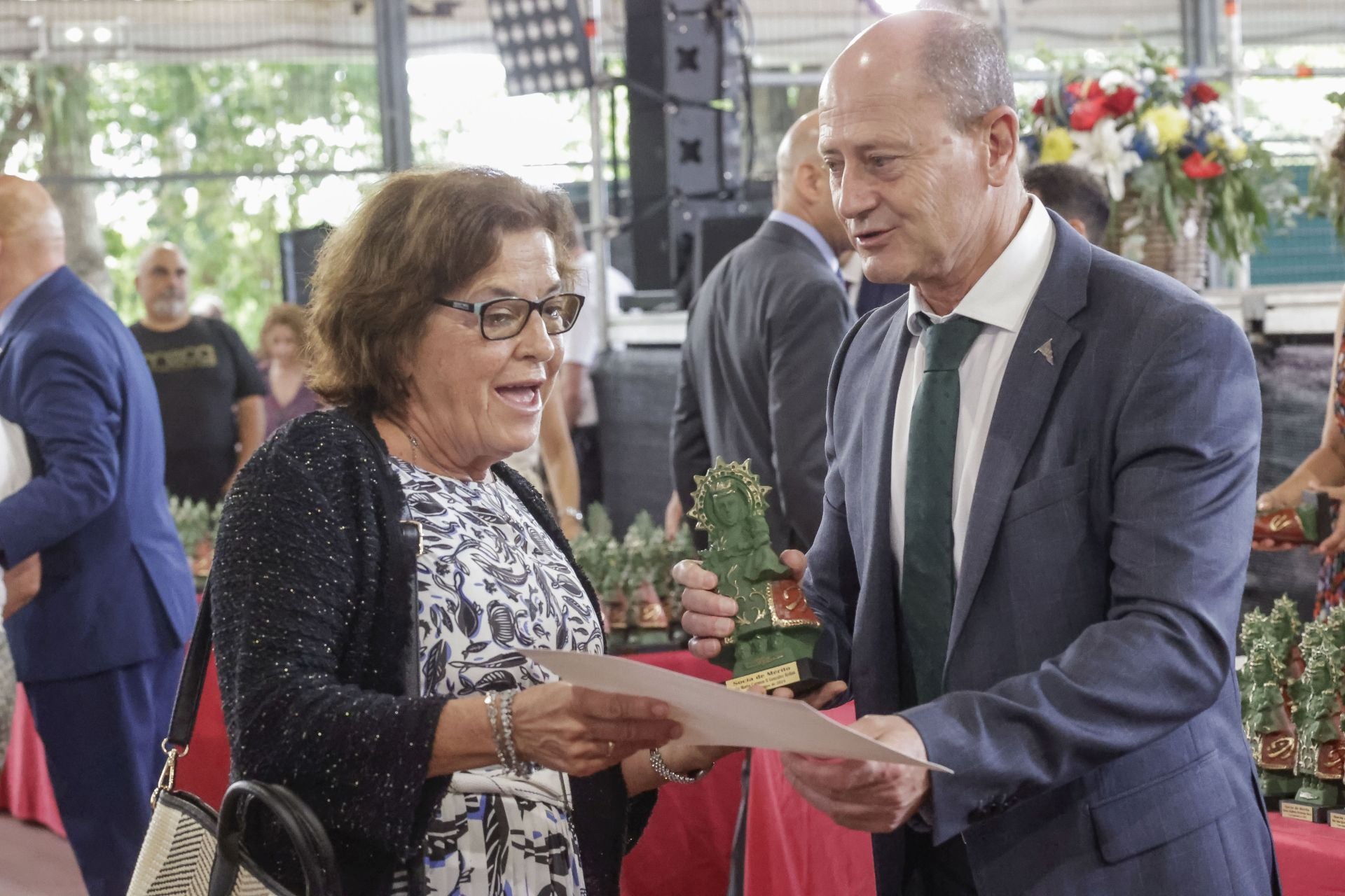 El Grupo Covadonga distingue a sus socios de mérito y de honor