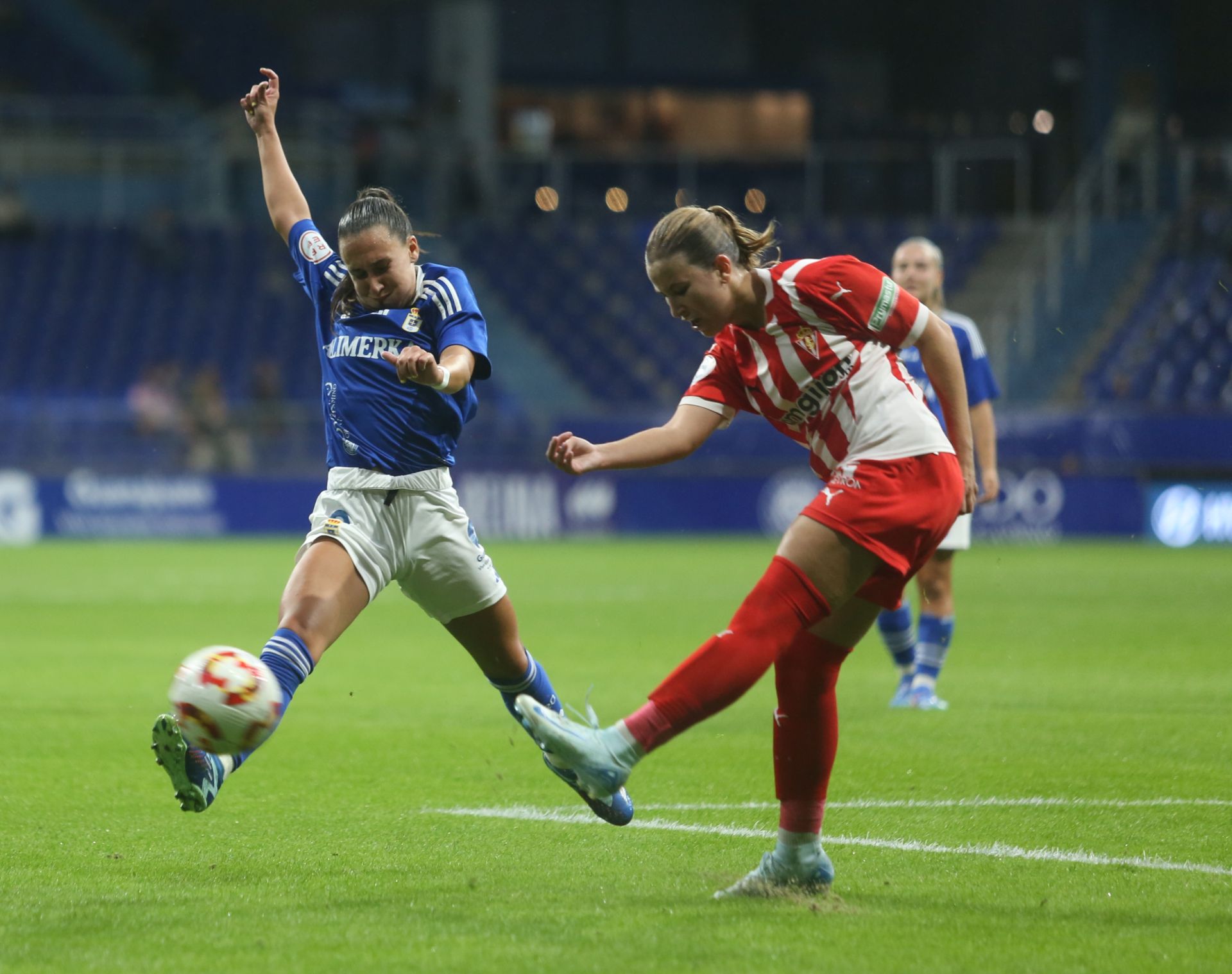 Las mejores imágenes del Real Oviedo - Sporting de Gijón