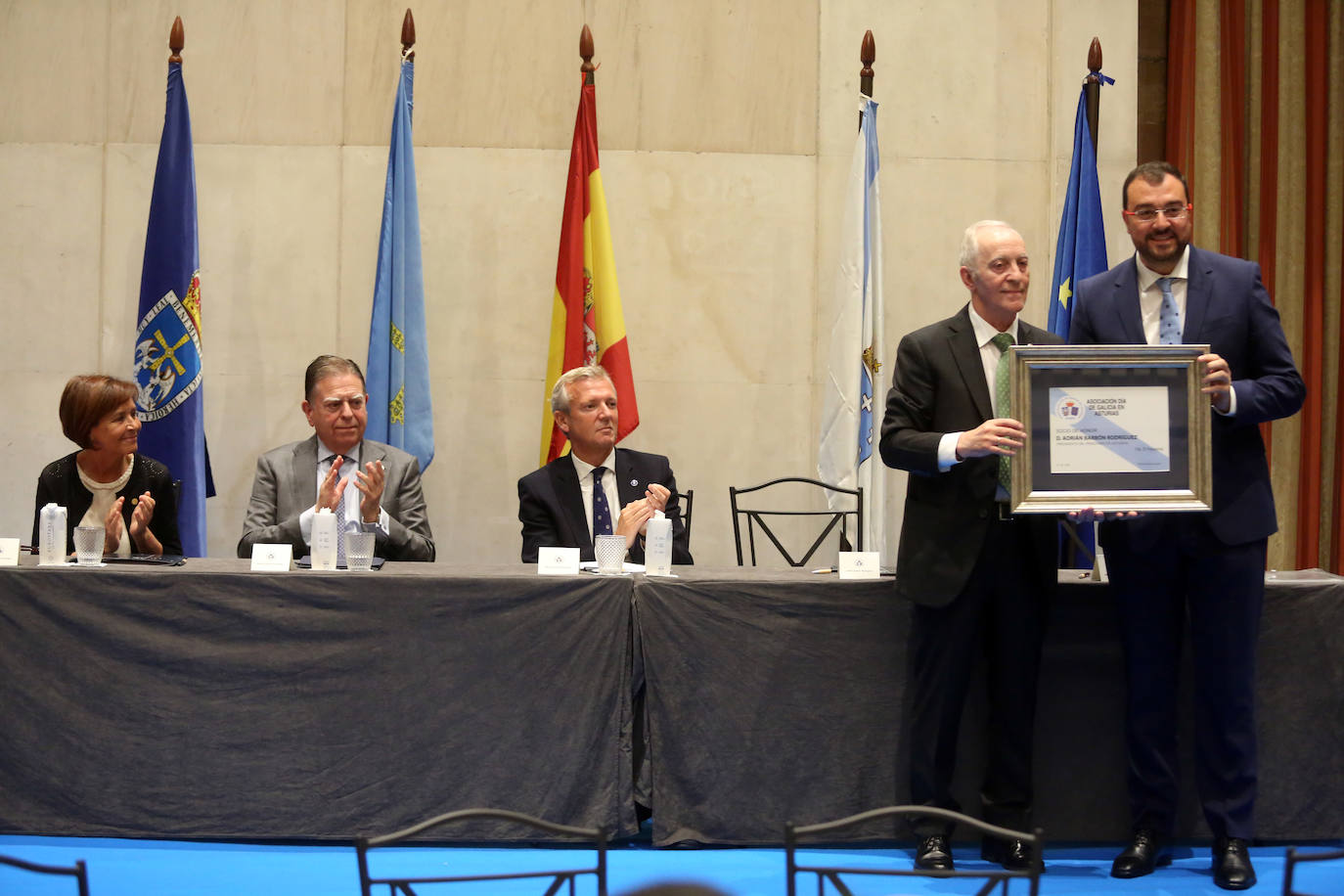 Así fue la entrega de las insignias de oro del Día de Galicia