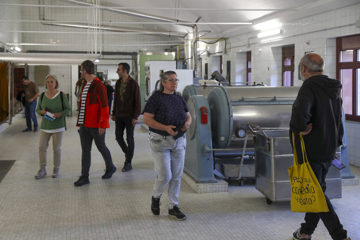 Los antiguos fogones de la Laboral encienden la curiosidad