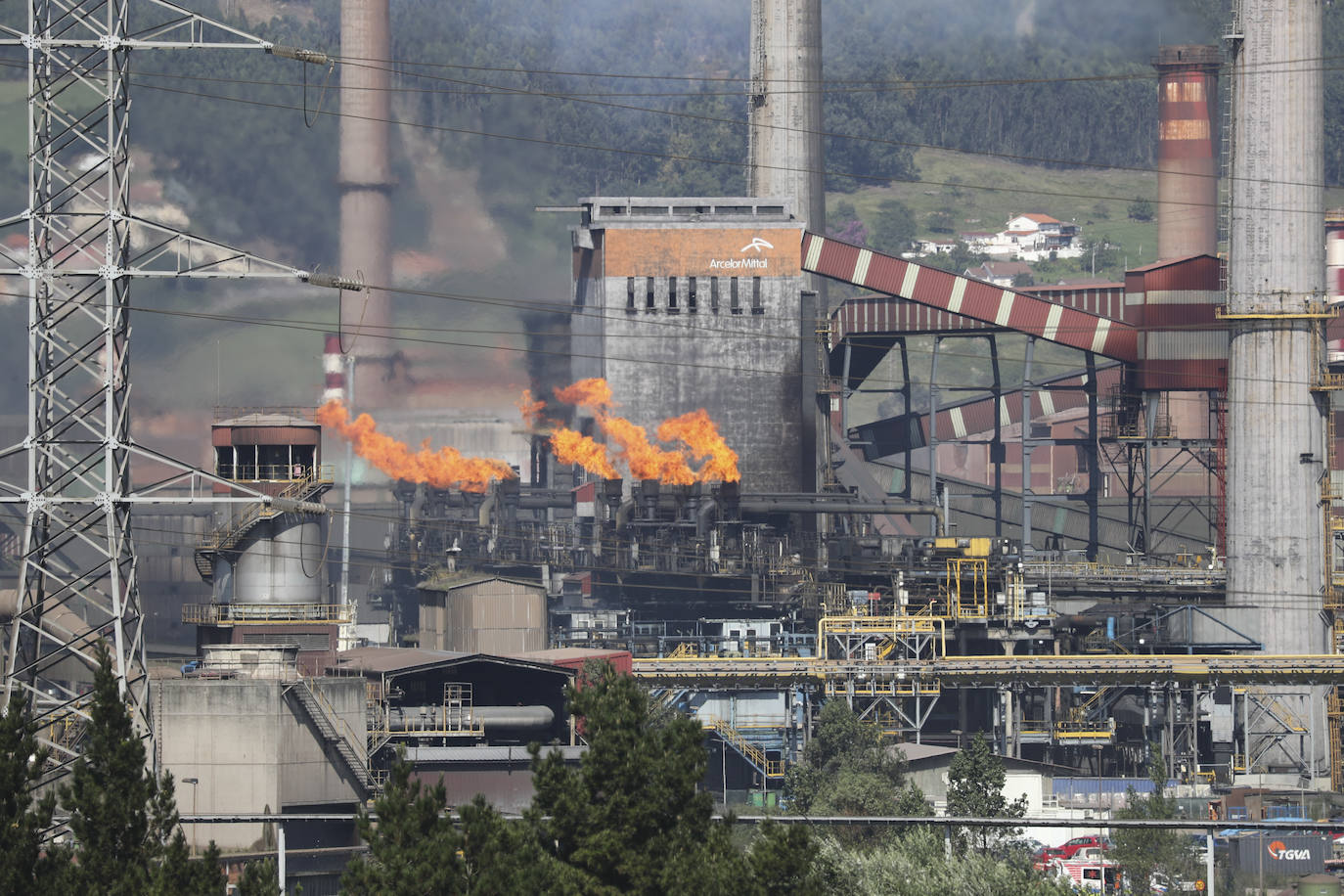 La grave explosión en Arcelor, en imágenes