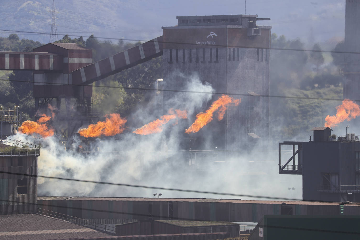 La grave explosión en Arcelor, en imágenes