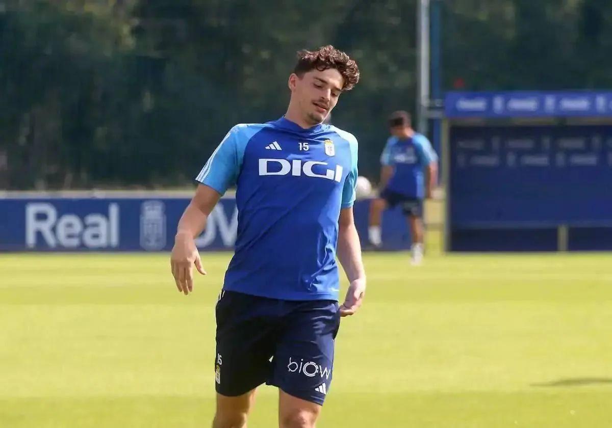 El jugador del Real Oviedo, Oier Luengo