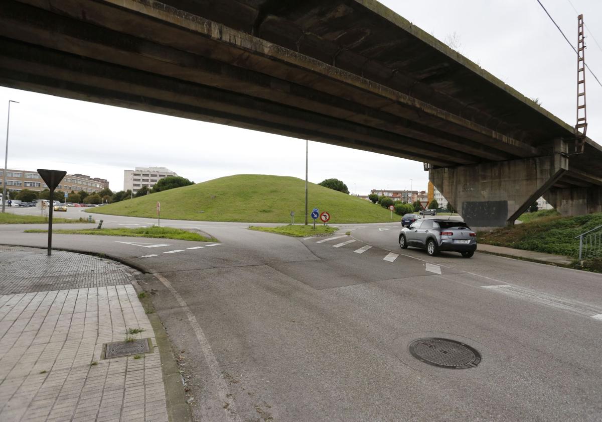 Indignación vecinal en Gijón con el vial de Jove en superficie: de «despropósito» a «chifladura»