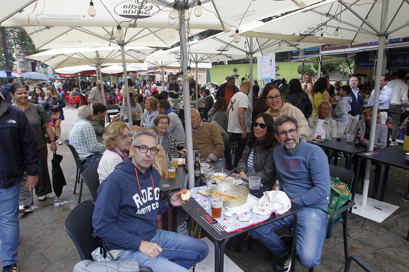 Reparto del bollo en Oviedo