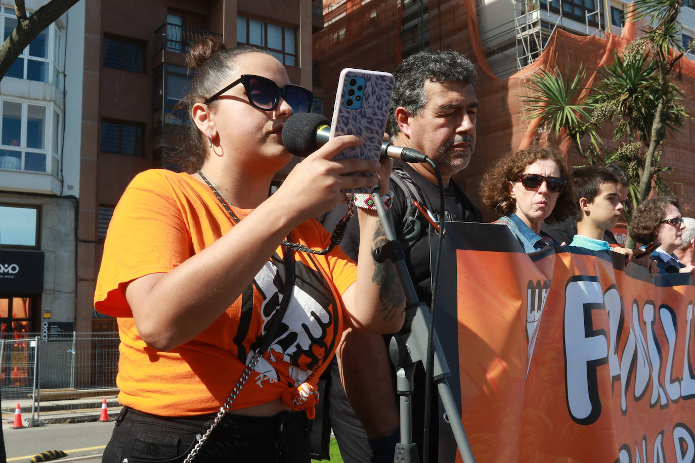 Marcha de apoyo del sindicalismo en Gijón a &#039;Los seis de la Suiza&#039;