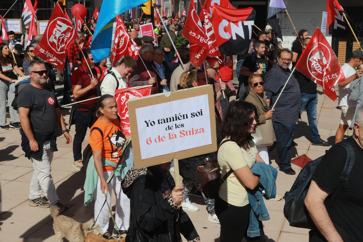 Marcha de apoyo del sindicalismo en Gijón a &#039;Los seis de la Suiza&#039;