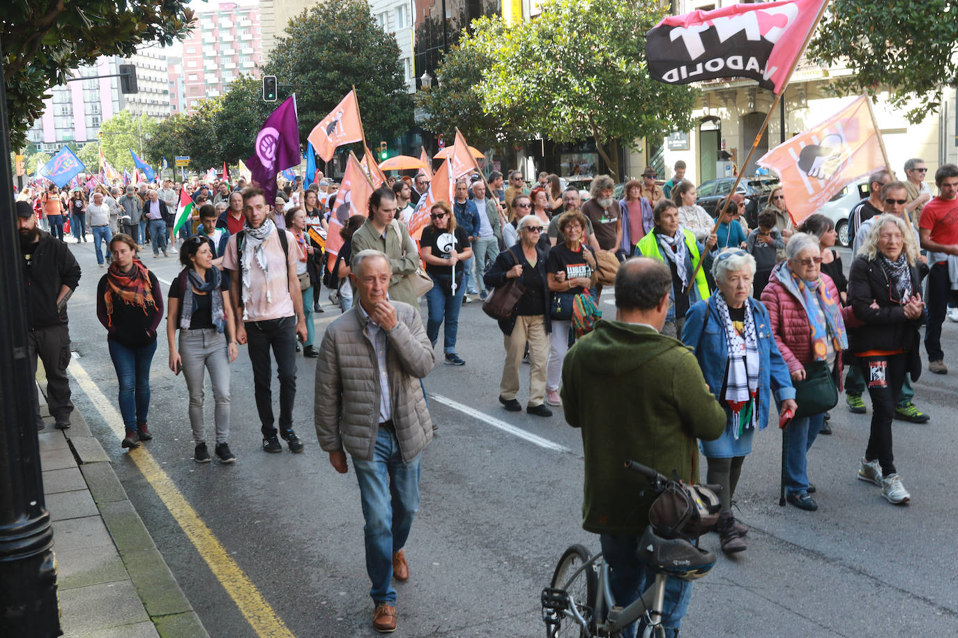 Marcha de apoyo del sindicalismo en Gijón a &#039;Los seis de la Suiza&#039;