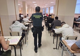 Oposiciones a la Guardia Civil que este fin de semana se celebran en Gijón.