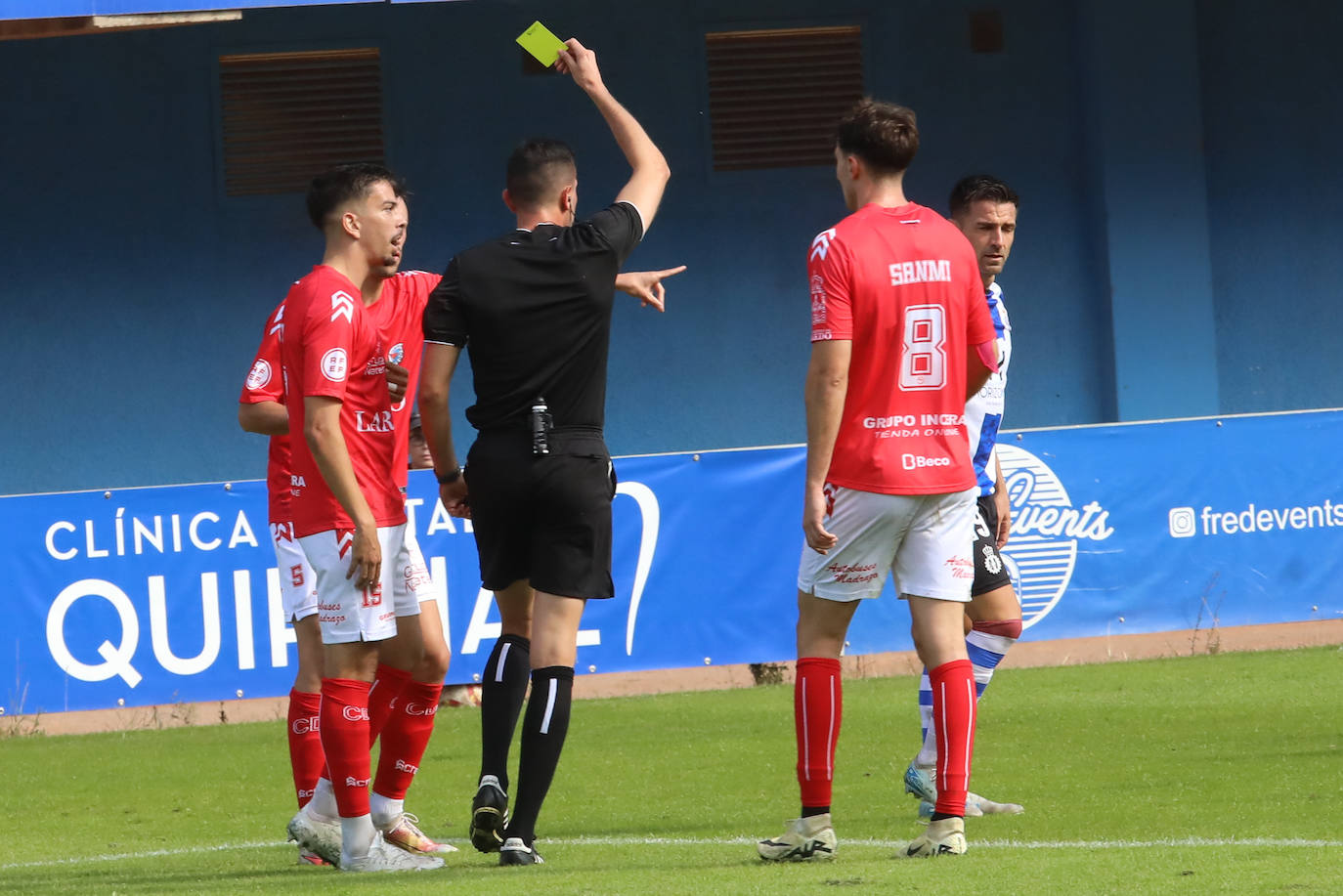 Las mejores imágenes del Real Avilés - Laredo