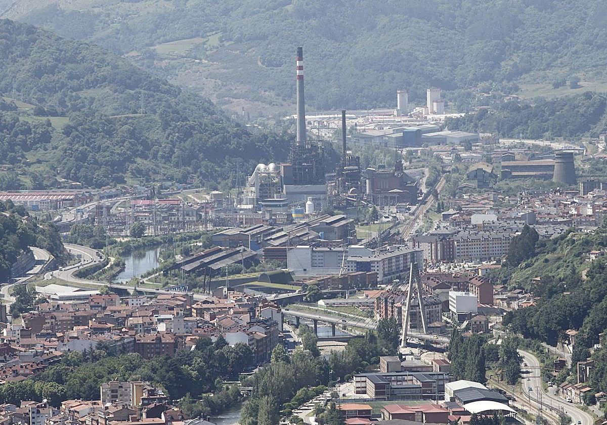 El alcalde afirma que encontrará el modo de poner fin al mal olor en La Felguera