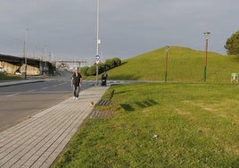 Los vecinos de Gijón advierten: «No admitiremos bajo ningún concepto un vial en superficie»