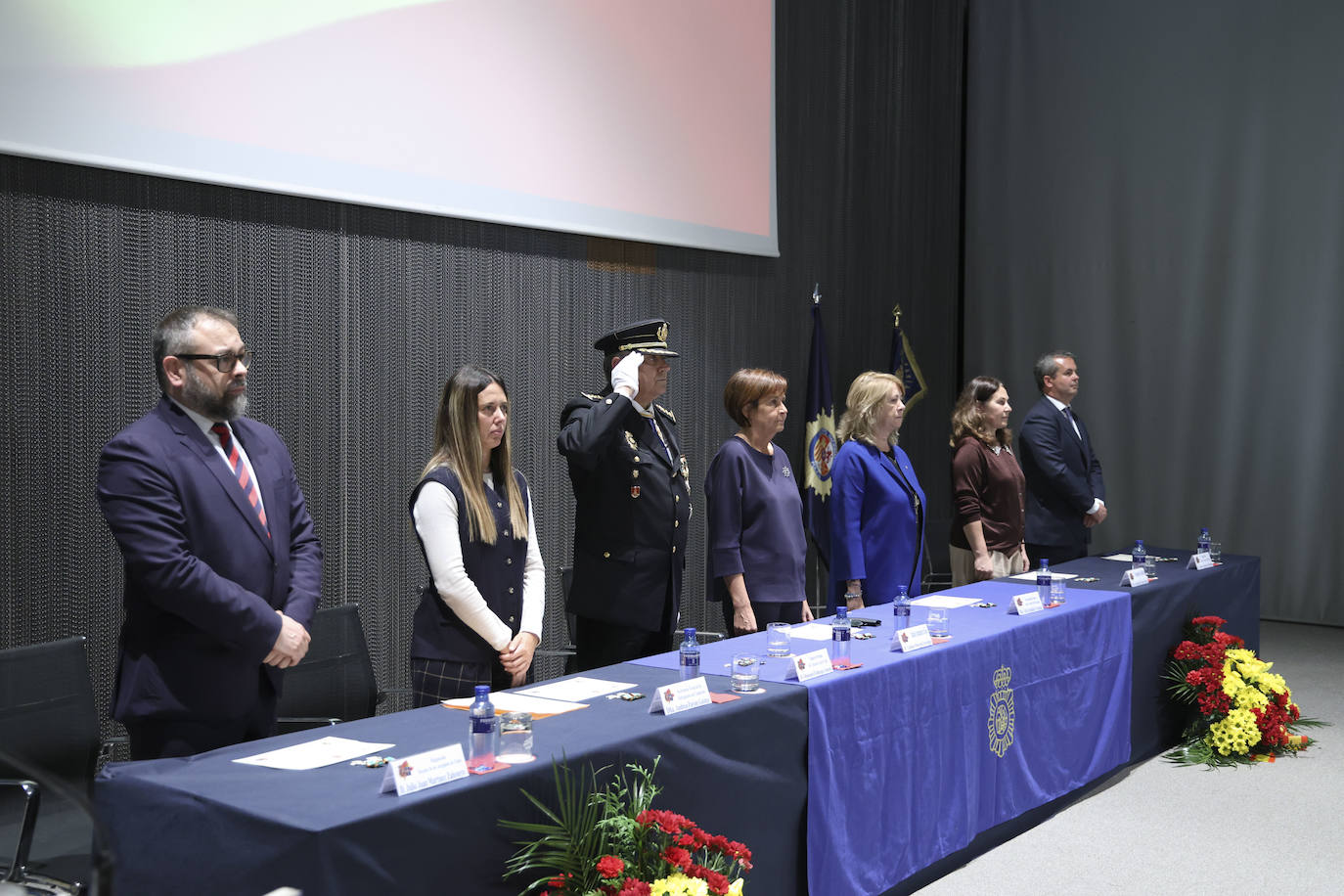 Honores y devoción en Gijón por los Santos Custodios