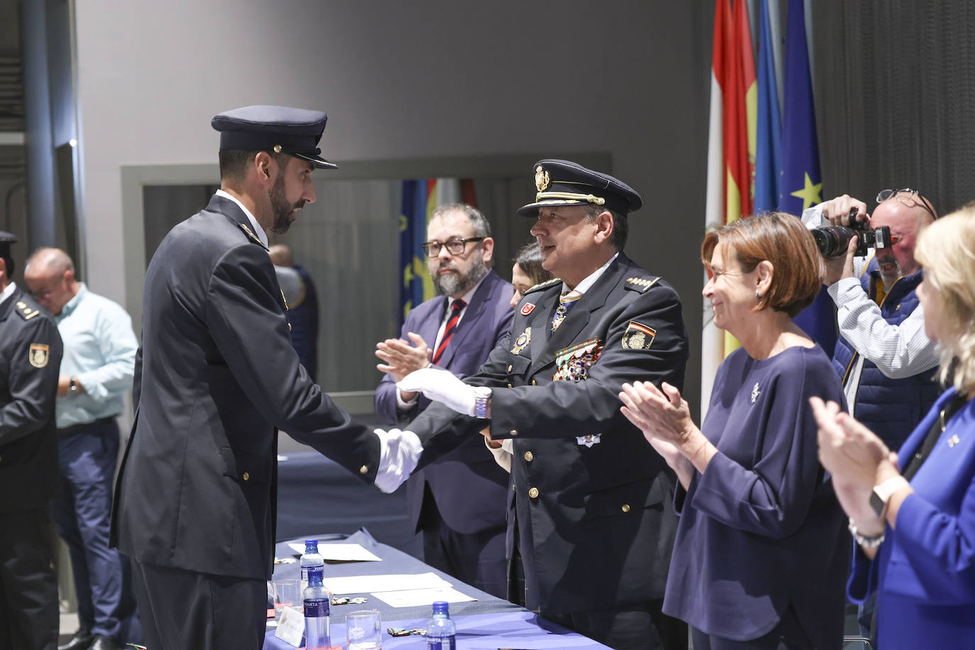 Honores y devoción en Gijón por los Santos Custodios