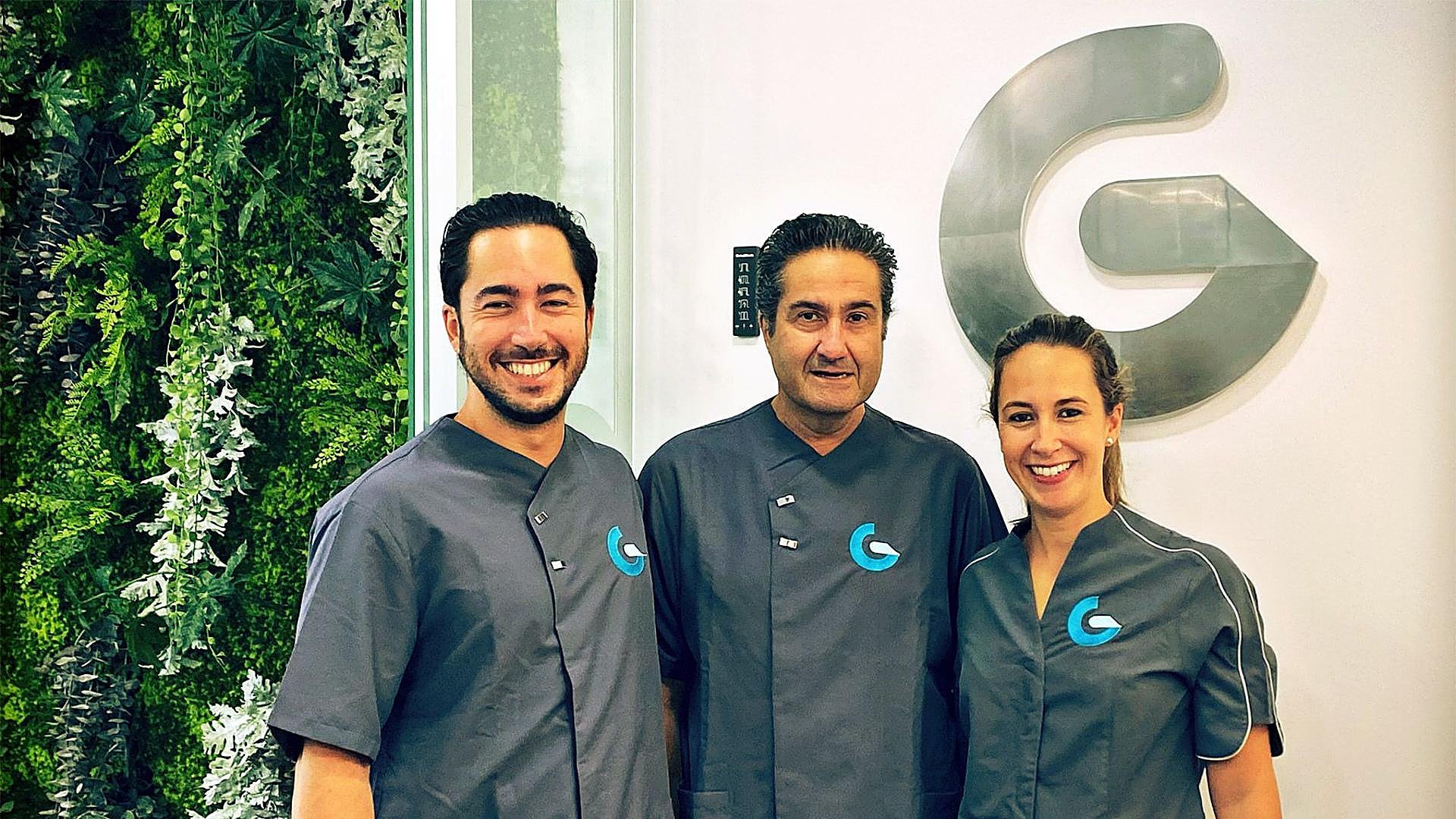 Guerra multiclínica: dental y especialidades sanitarias