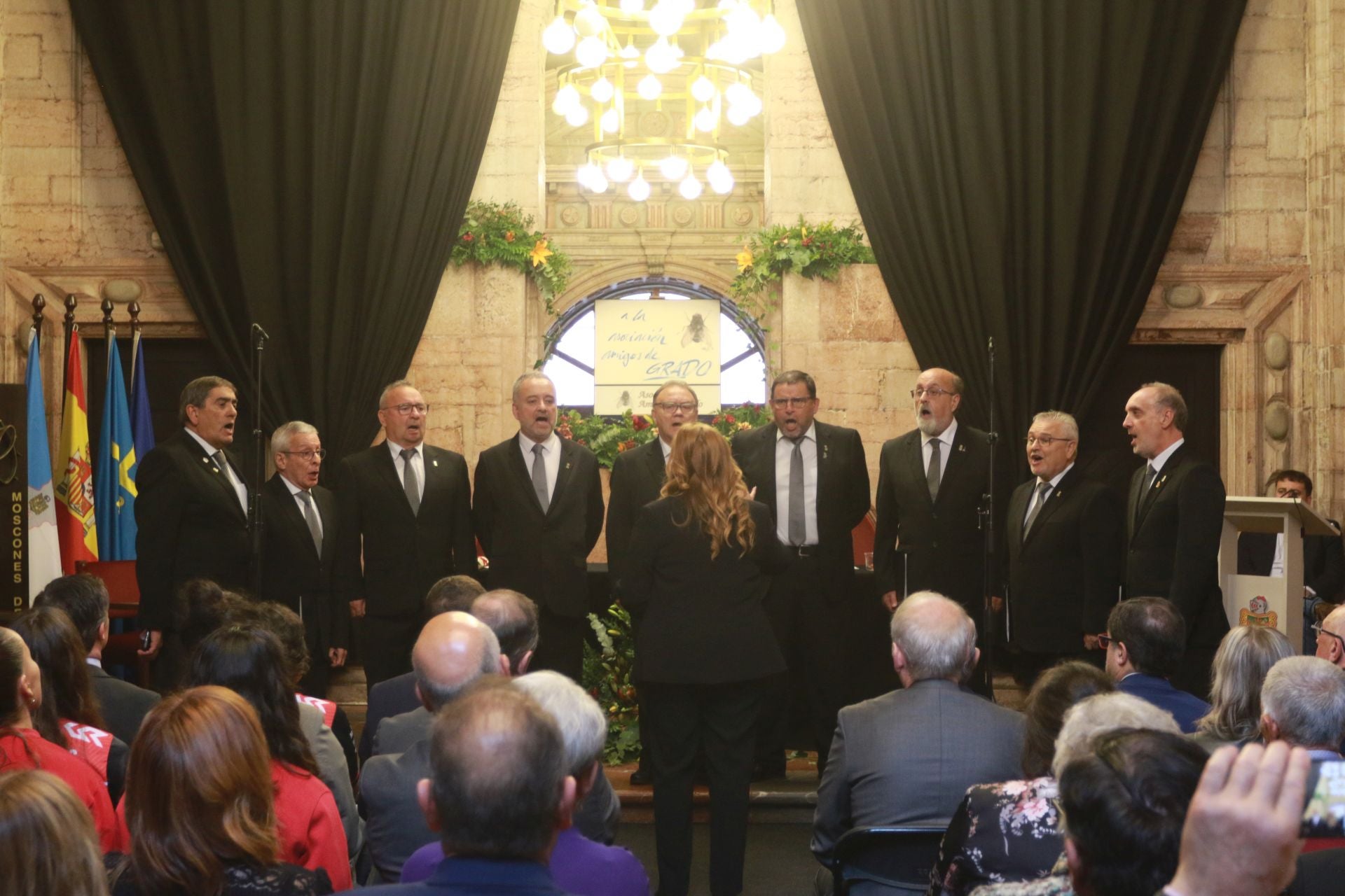Moscones de Oro a quienes «representan la cultura de un pueblo y la búsqueda de la excelencia»