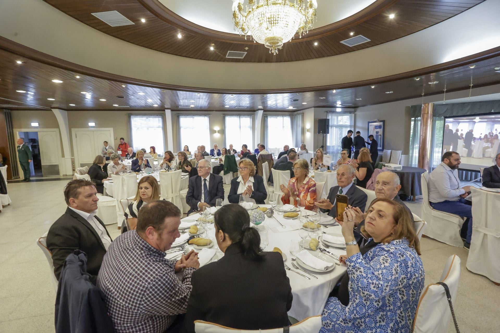 La asociación Amigos de Cudillero entrega sus premios