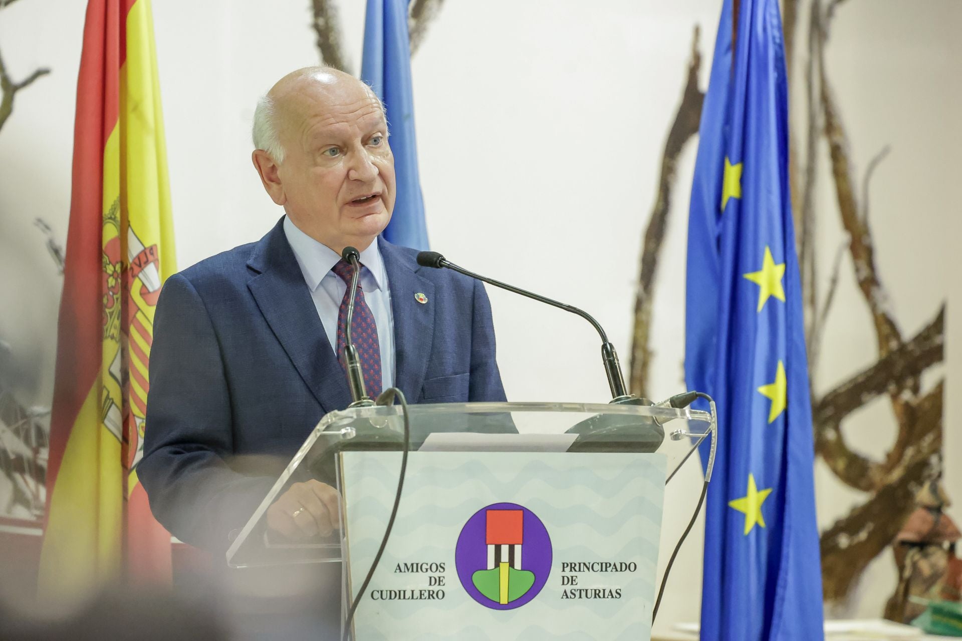 La asociación Amigos de Cudillero entrega sus premios