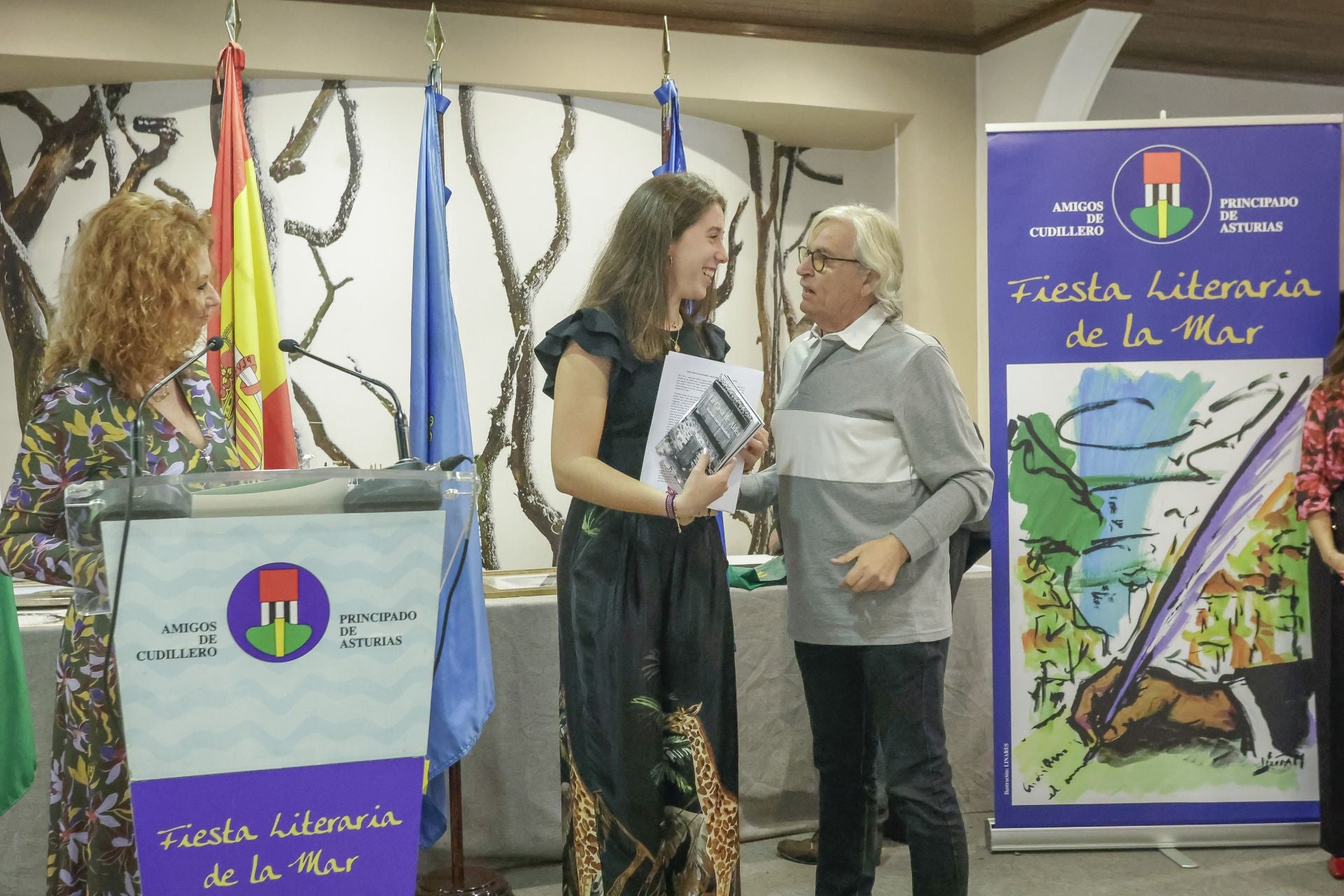 La asociación Amigos de Cudillero entrega sus premios