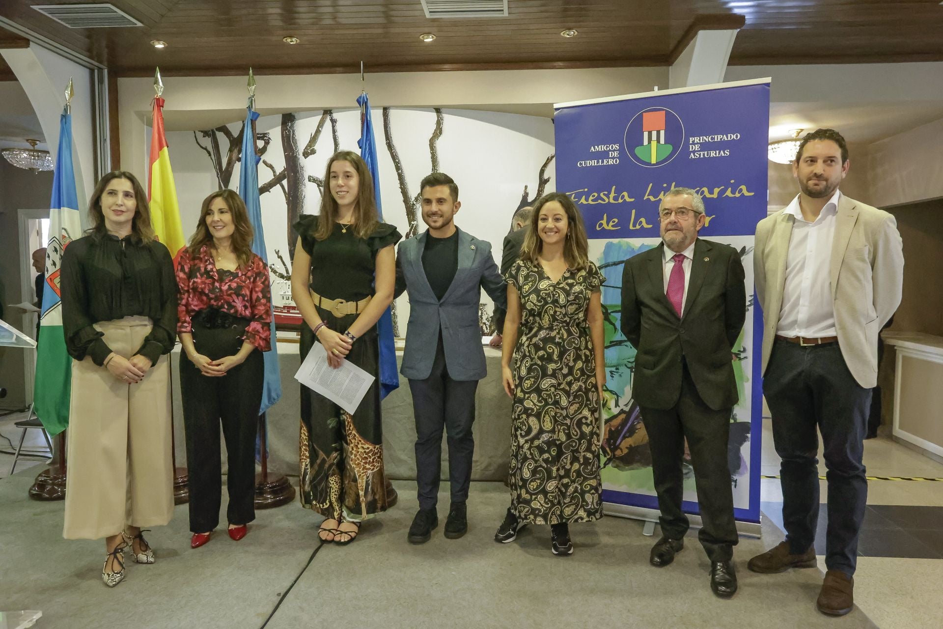La asociación Amigos de Cudillero entrega sus premios