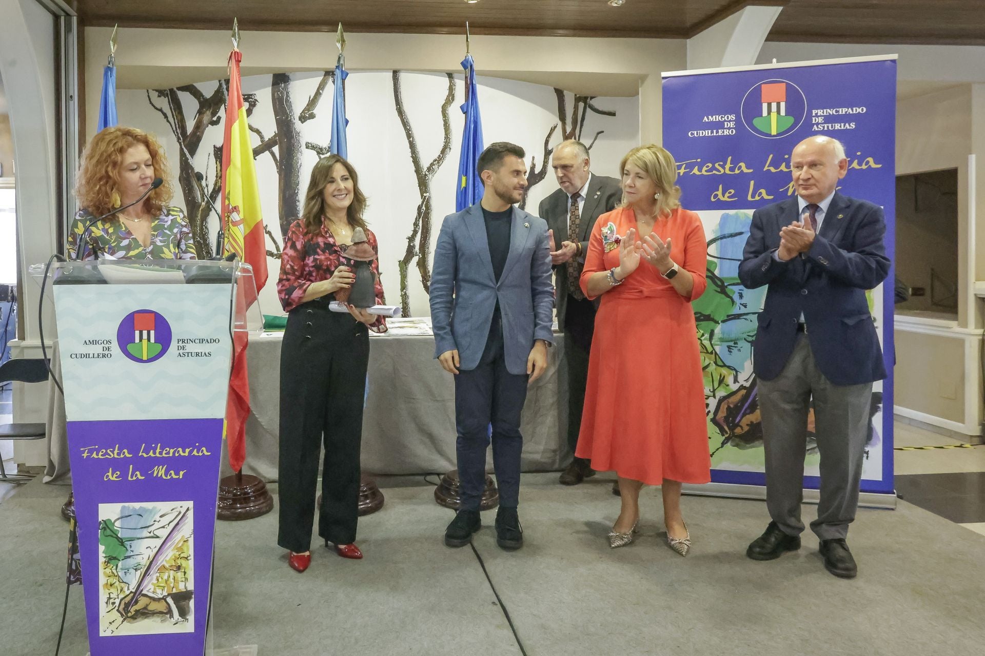 La asociación Amigos de Cudillero entrega sus premios