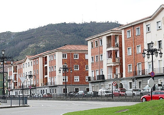 La avenida Reyes Católicos, en Teatinos.