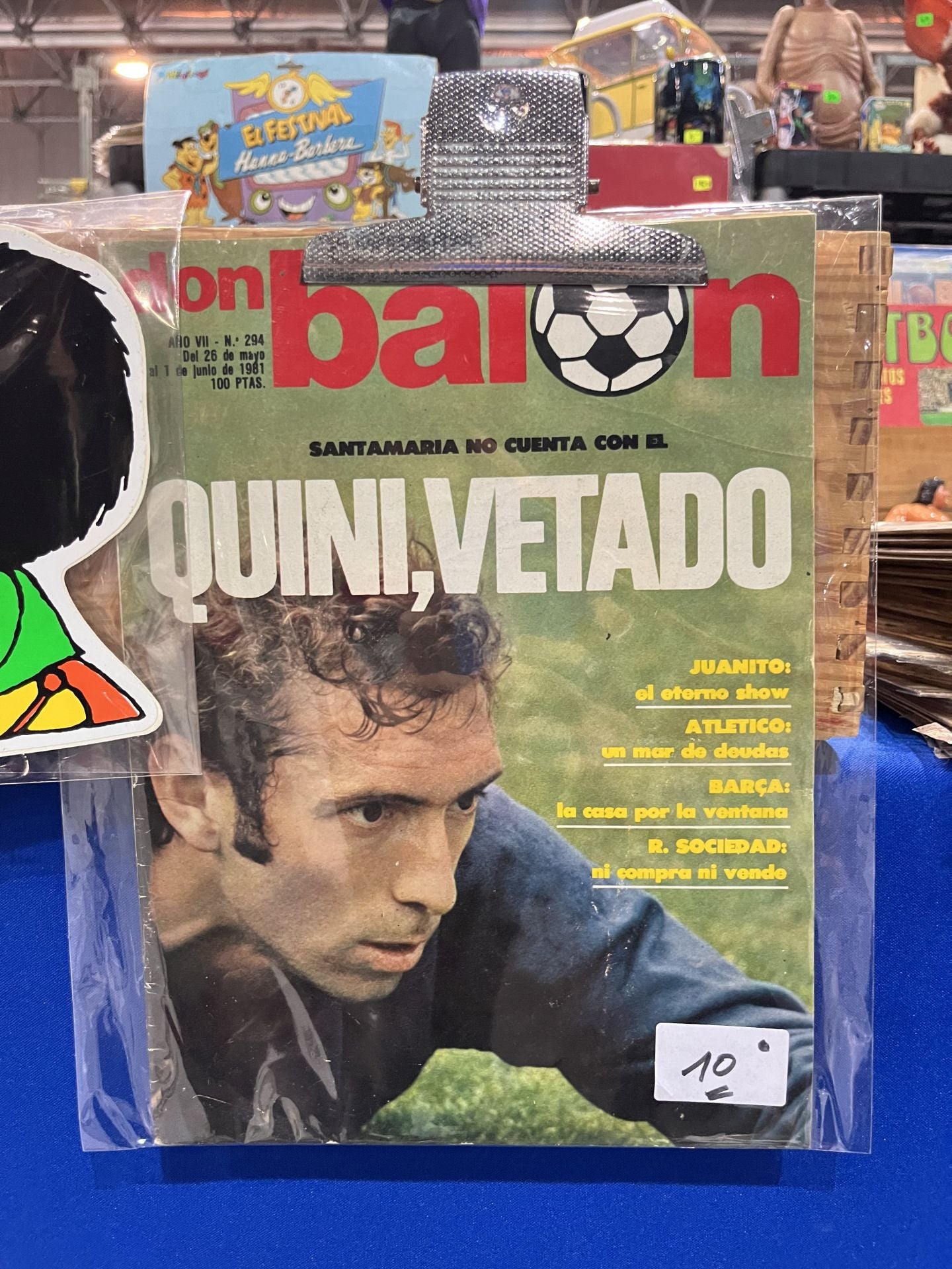 Edición de junio de 1981 de la revista Don Balón, con Quini en portada tras haber sido vetado por el entonces seleccionador José Santamaría y no formar parte de la lista definitiva de jugadores que se preparaban para el Mundial de 1982 (que finalmente sí jugó). La revista, que originalmente costaba 100 pesetas, tiene un precio de 10 euros y está en el puesto de Los años dorados del coleccionismo (expositor 67B).