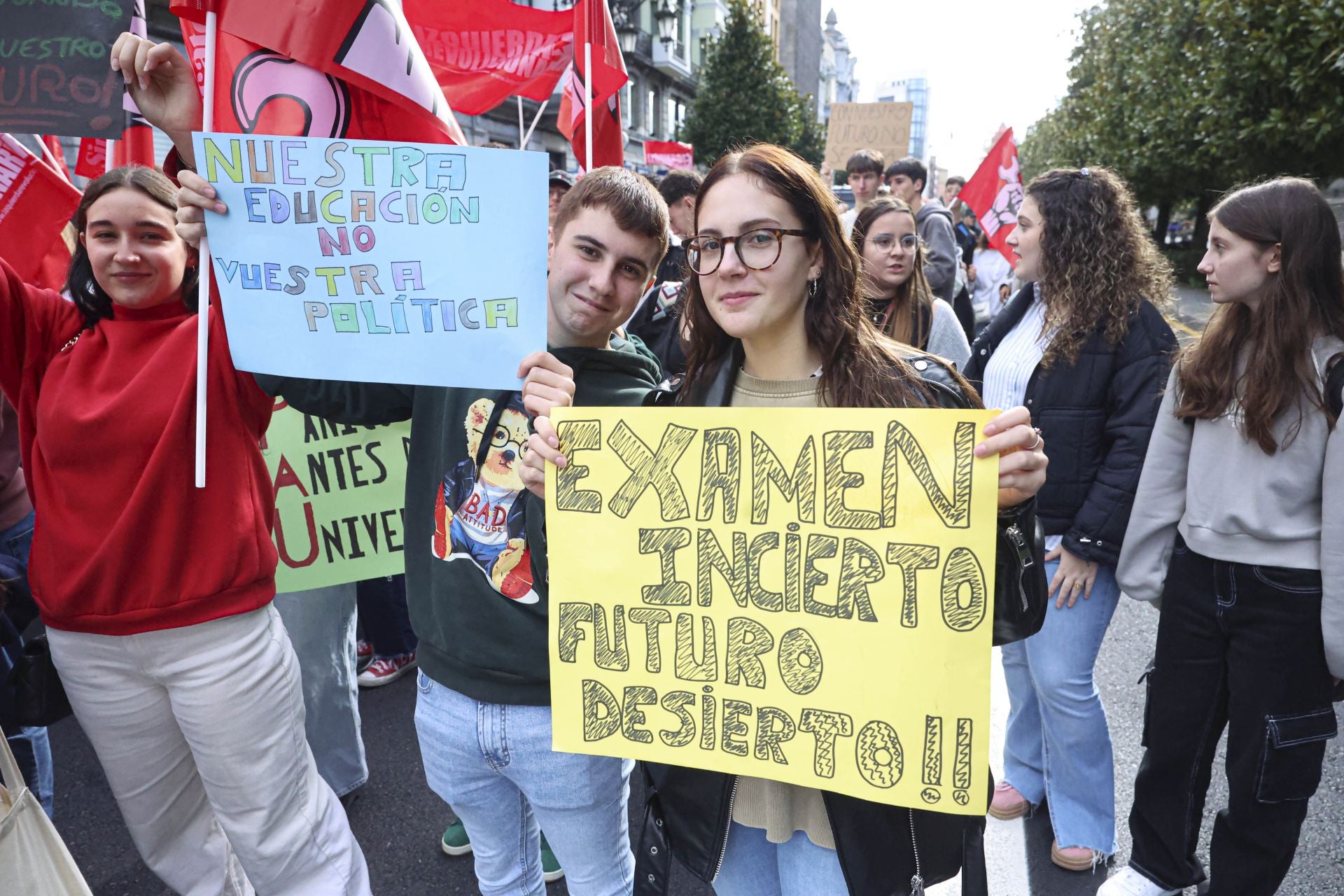 Movilización de estudiantes en Asturias para exigir los modelos de la Selectividad