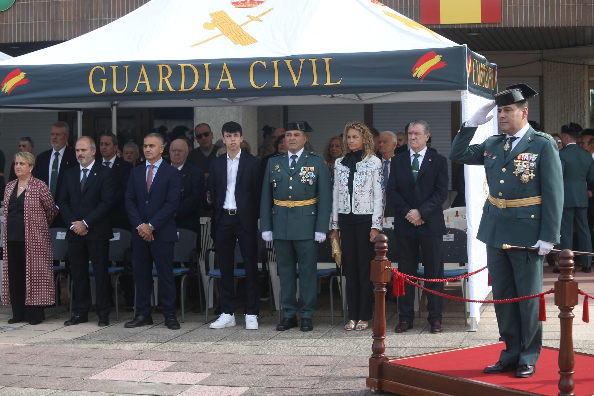 El Día del Pilar ensalza en Oviedo el «sacrificio y la entrega» de la Guardia Civil