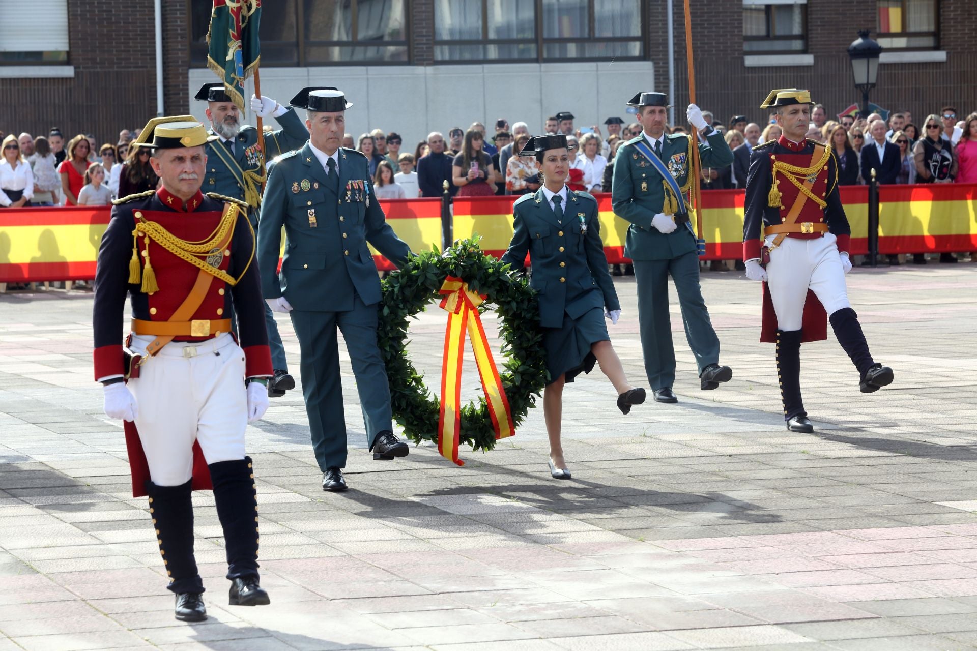 El Día del Pilar ensalza en Oviedo el «sacrificio y la entrega» de la Guardia Civil