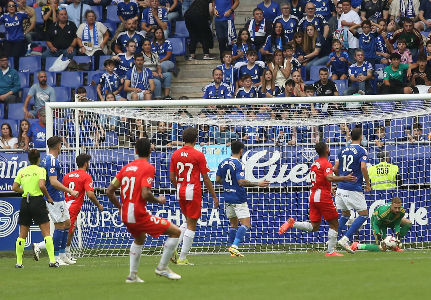 Las mejores imágenes del Real Oviedo contra el Almería (3-2)