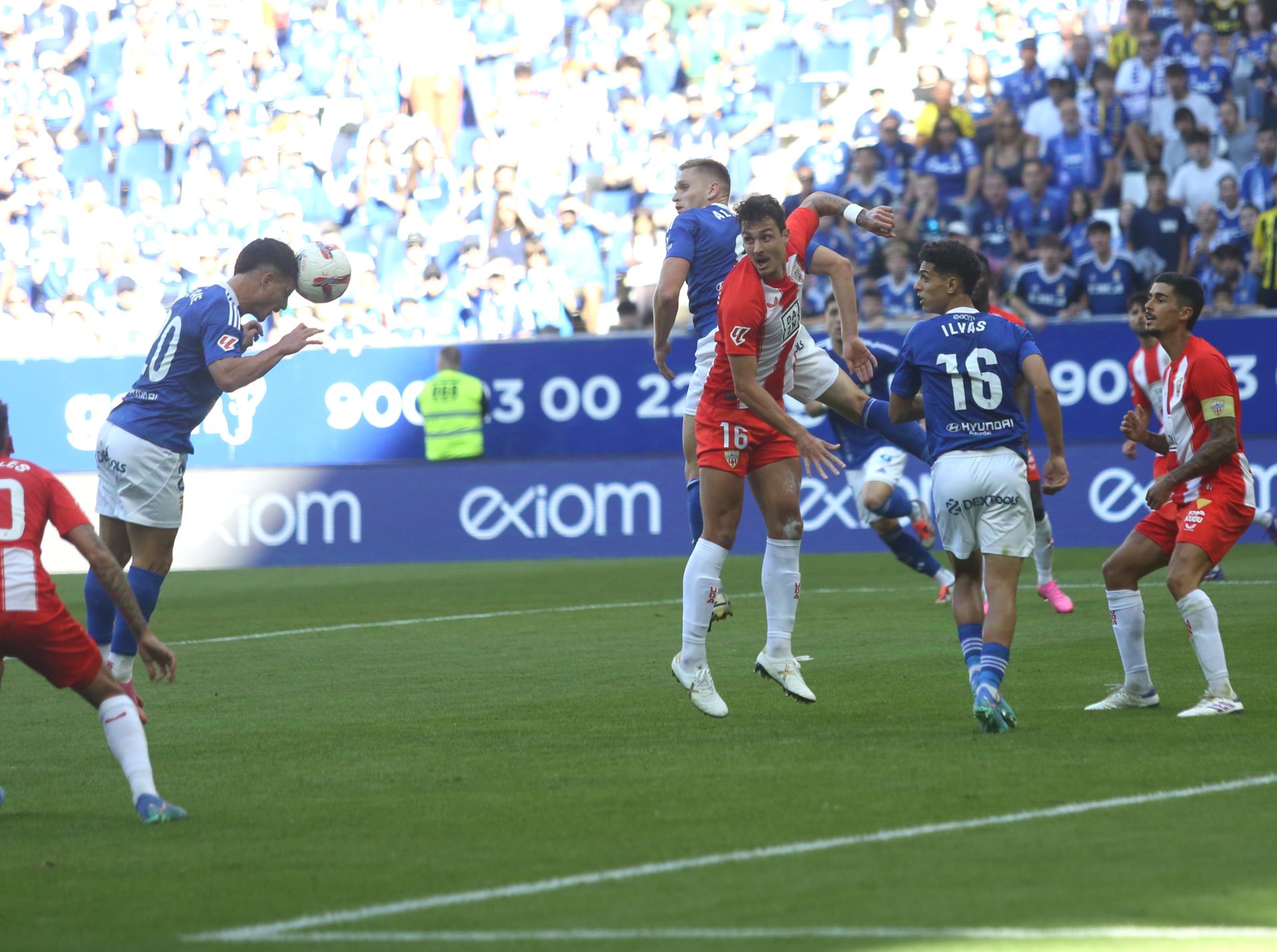 Las mejores imágenes del Real Oviedo contra el Almería (3-2)