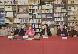 Ana María Abril, José Miguel Hermoso, Margarita de Val, Lucía Viñuela, Enrique de la Rosa y Luis Blanco