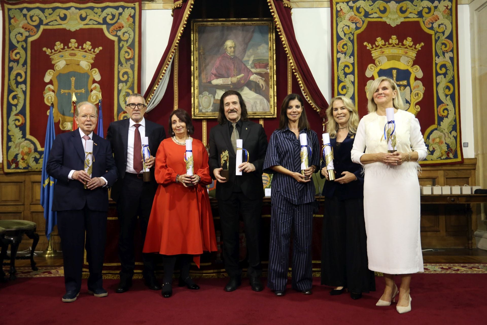 Maribel Verdú, Cayetano Martínez de Irujo o Luis Cobos, en los premios Asicom 2024