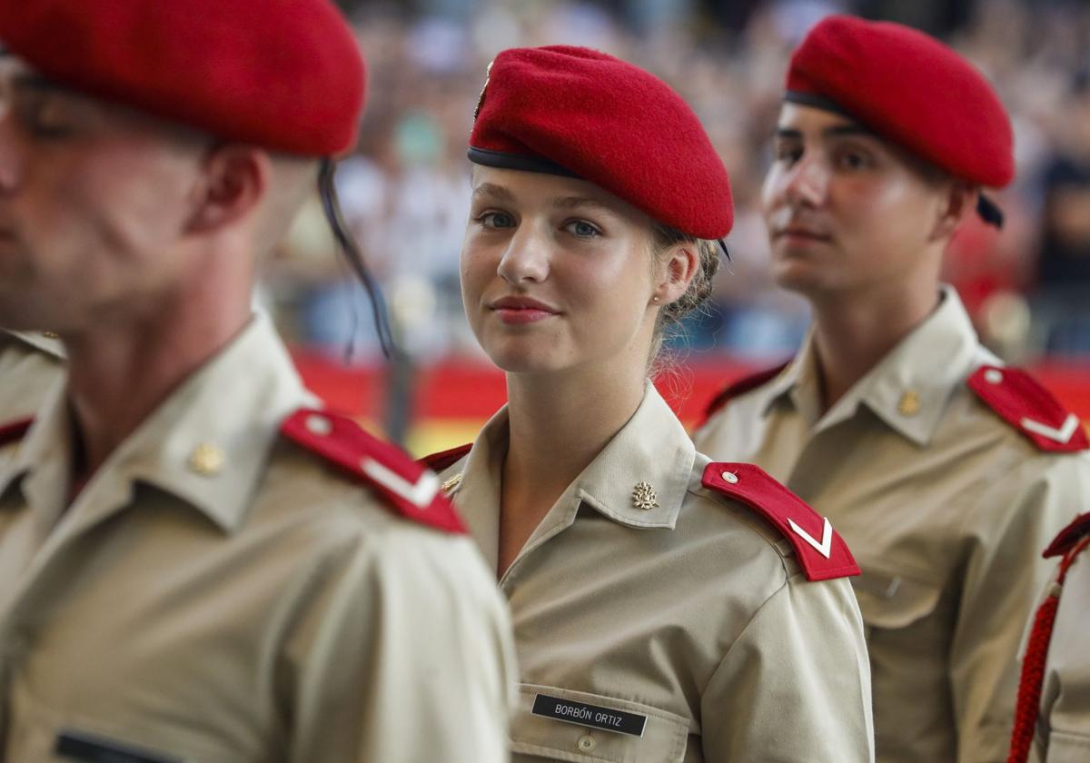 La Princesa Leonor, con el uniforme militar.