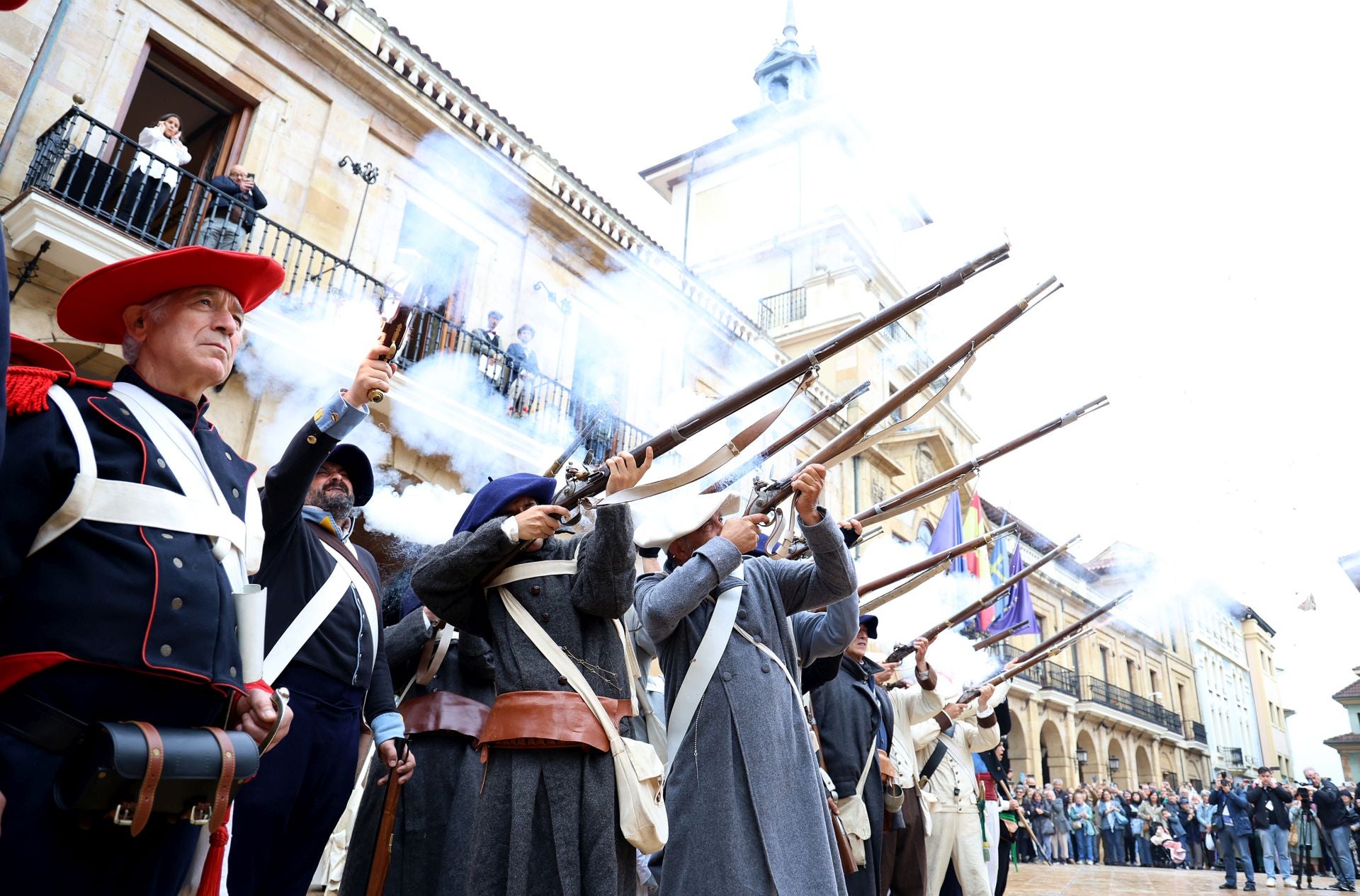 Oviedo vuelve a las armas: las recreaciones históricas de las guerras carlistas