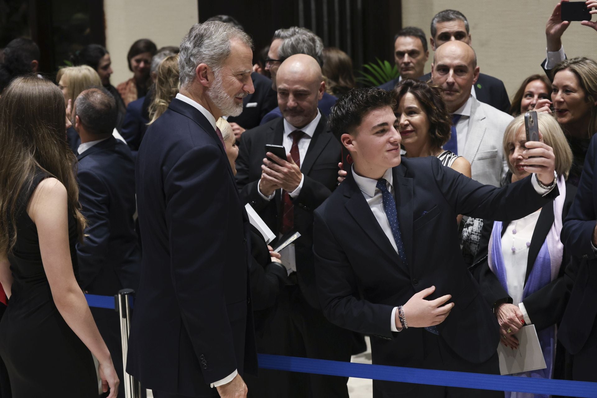 Los estilismos de la Familia Real en el concierto previo a los Premios Princesa de Asturias