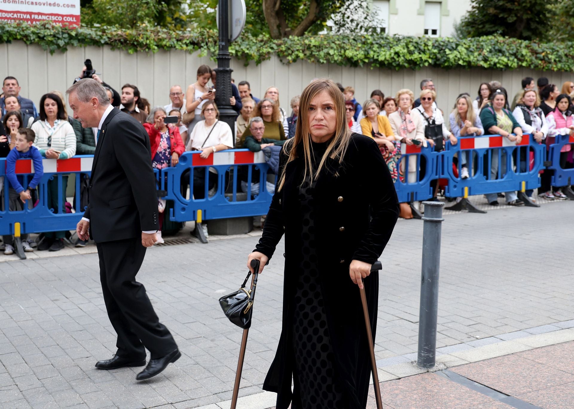 Elegancia y sobriedad entre los invitados al concierto previo a los Premios Princesa de Asturias