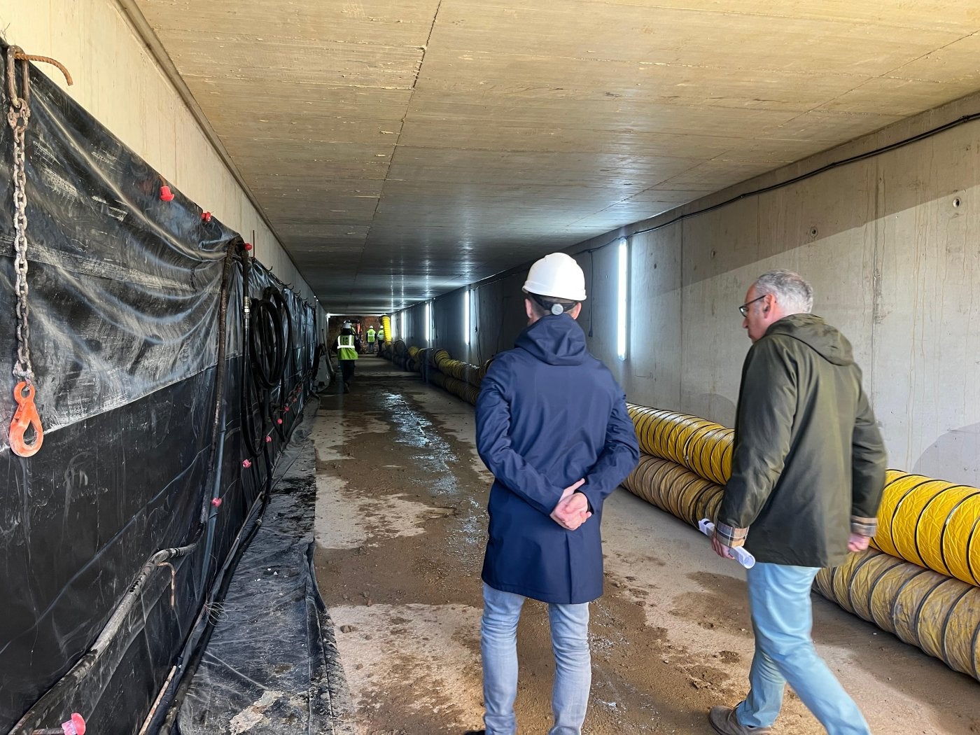 El túnel de La Fresneda: una estructura de 1.100 toneladas, que se hinca dos metros al día bajo la A-66