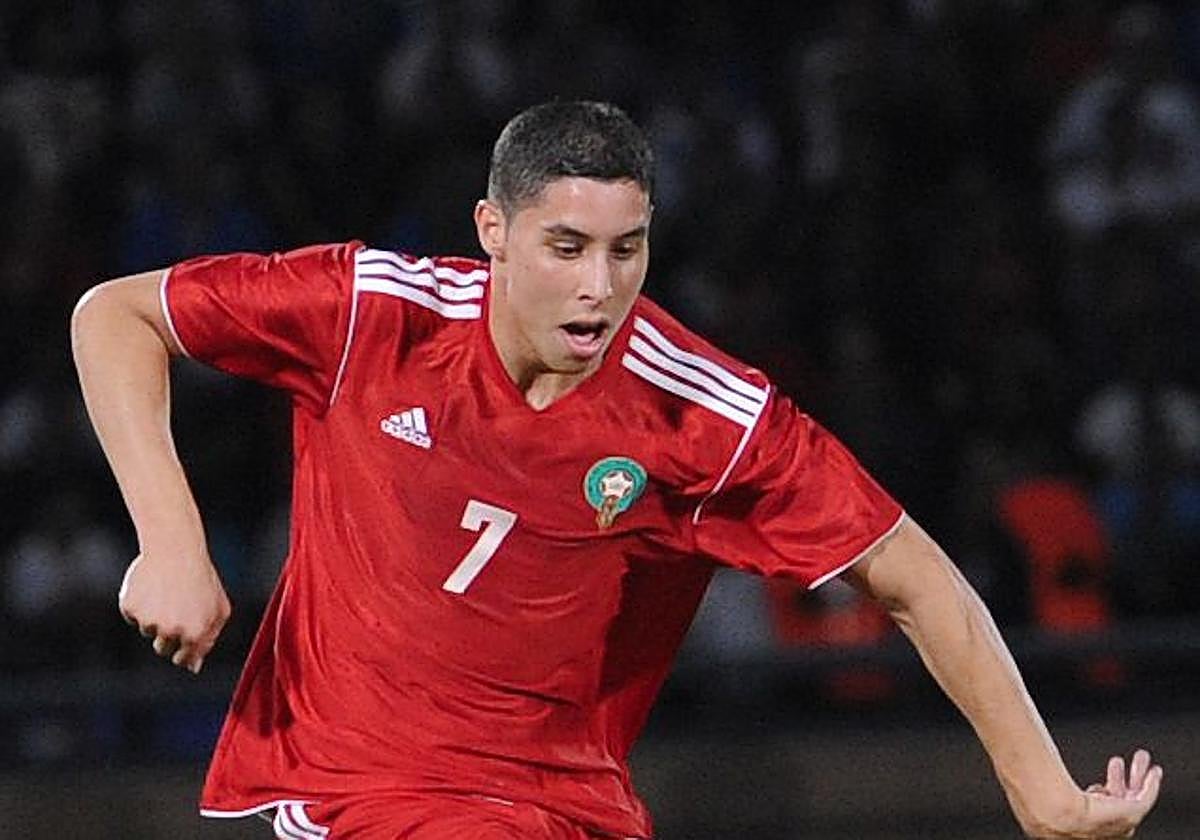 Abdel Barrada, en un partido con su selección.