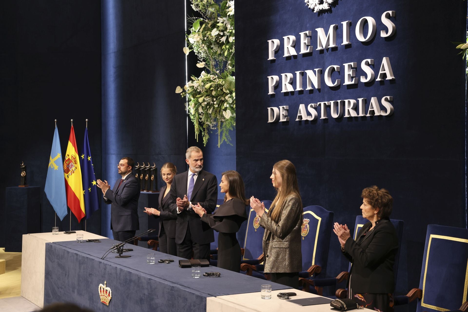 Emoción y sorpresas en la ceremonia de entrega de los Premios Princesa de Asturias